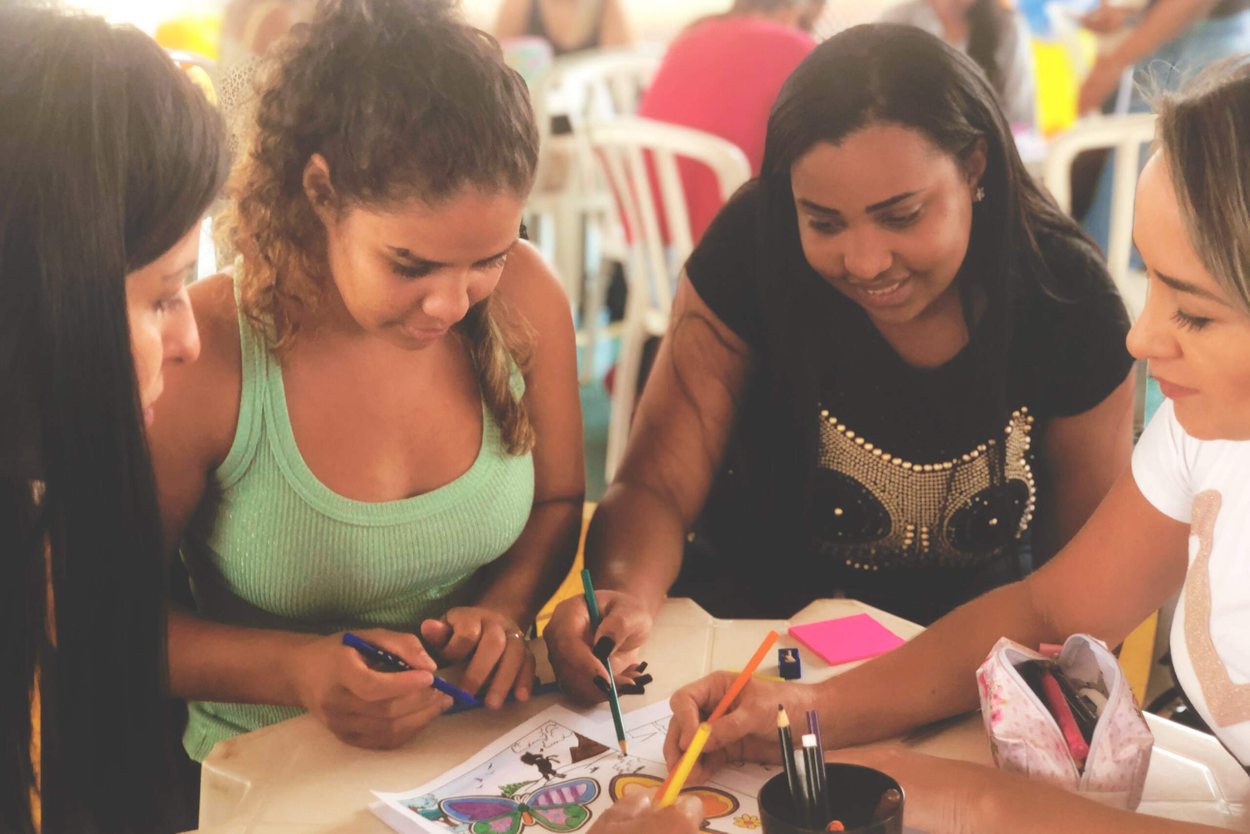 Professores que promovem a criatividade vêem bons resultados educacionais